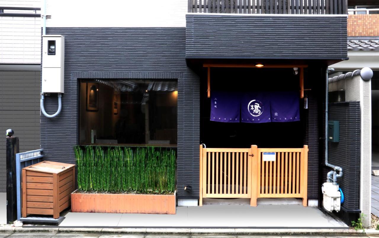 Hotel Traveling Bridge Nijojo Kyoto Bagian luar foto