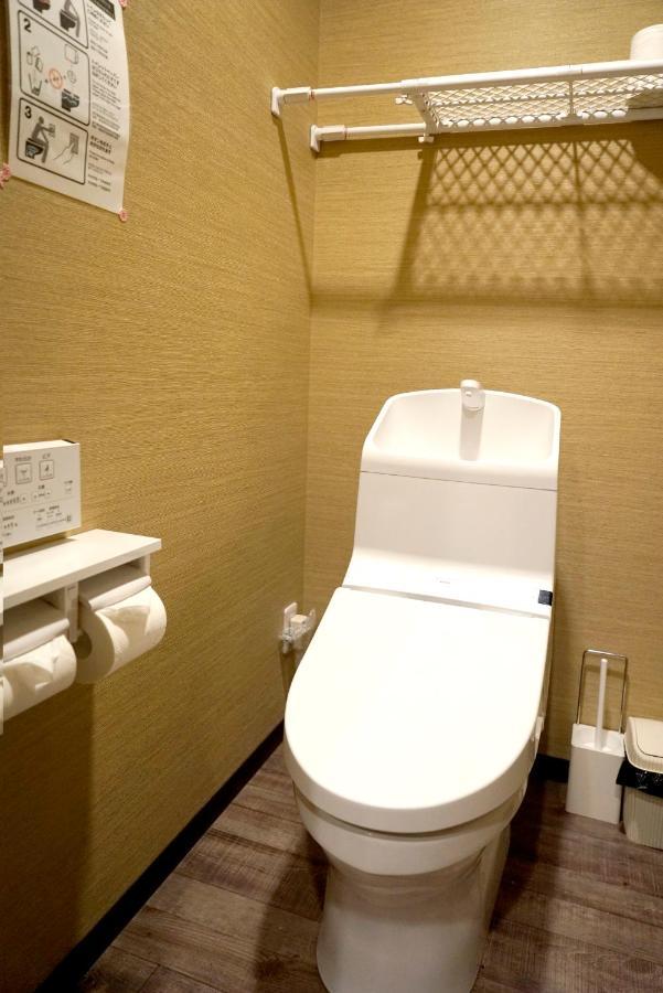 Hotel Traveling Bridge Nijojo Kyoto Bagian luar foto